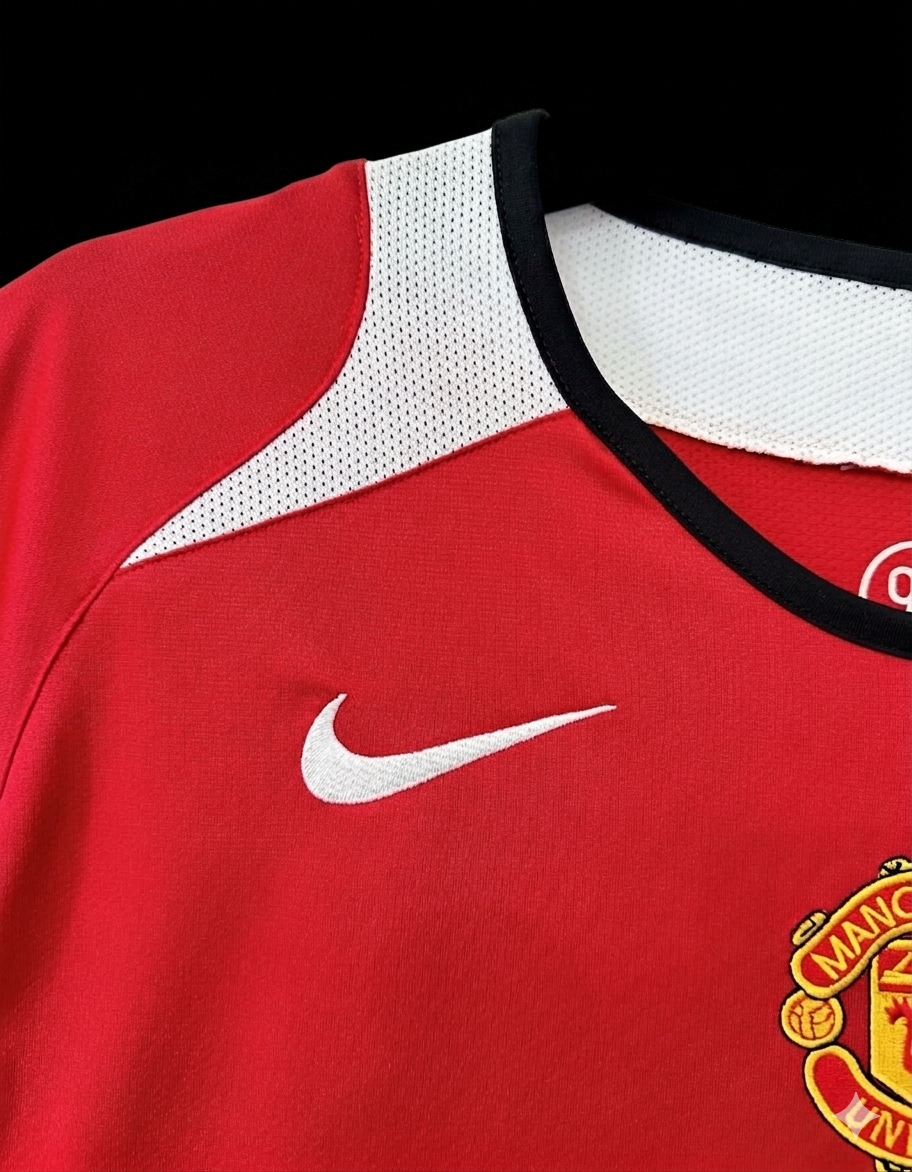 Manchester United 2005 - Home