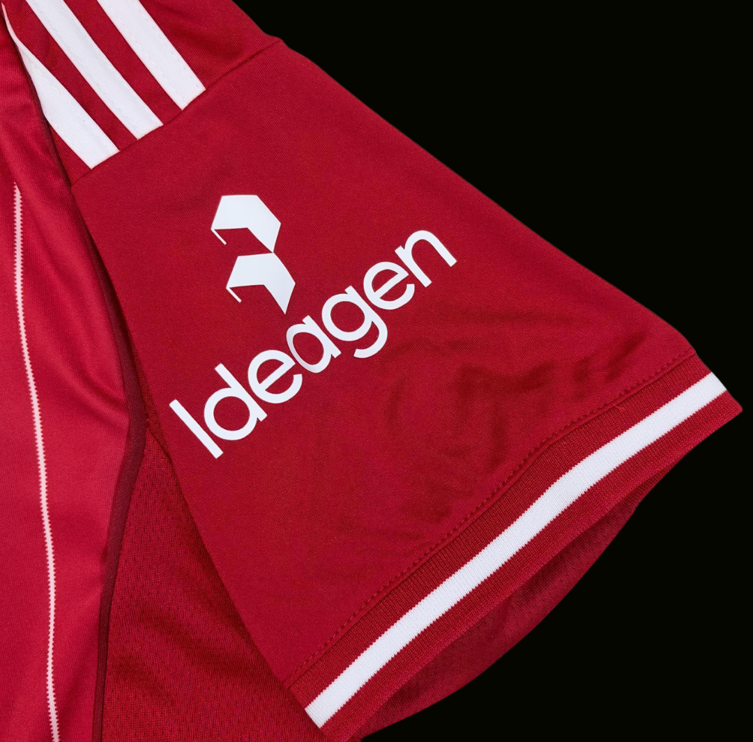 Nottingham Forest 2025-26 - Home