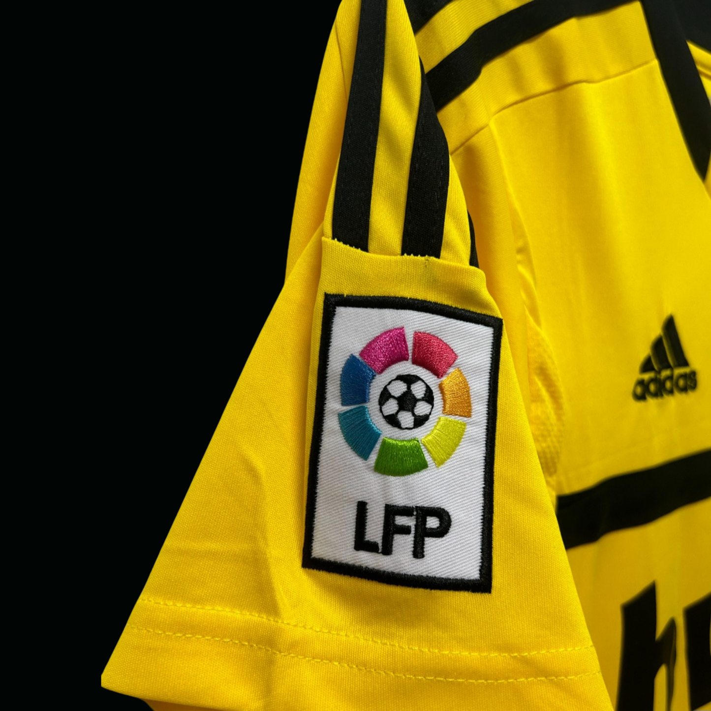 Real Madrid 2011 - Home GK