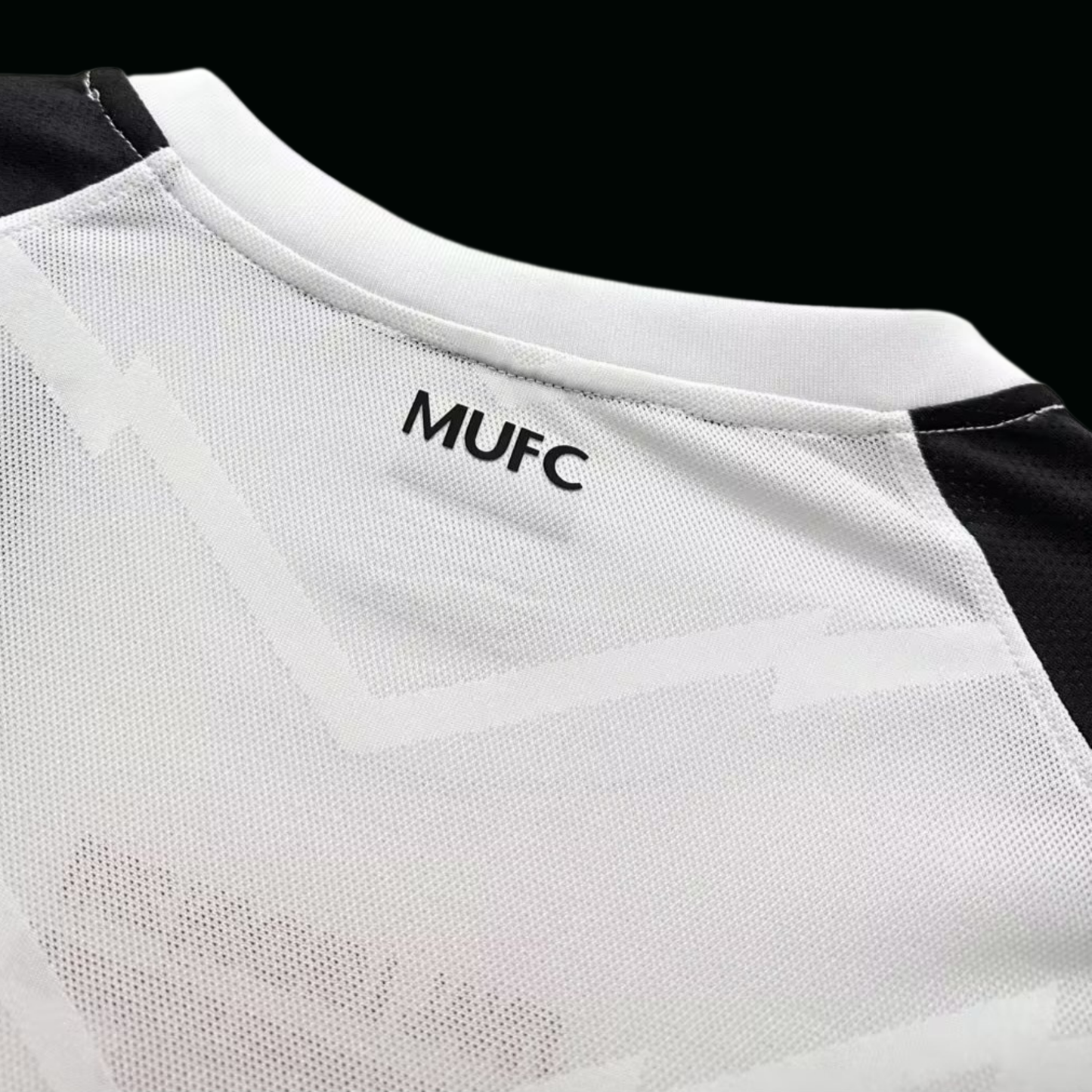 Manchester United 2011 - Away