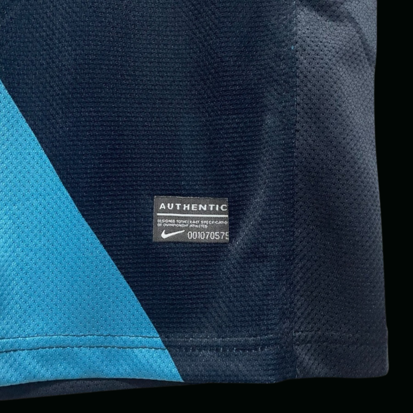 Arsenal 2011 - Away