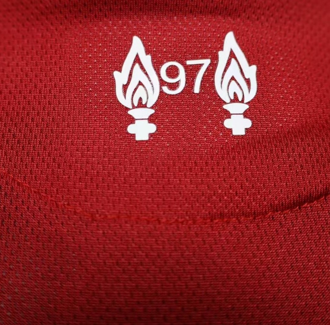 Liverpool 2025-26 - Home