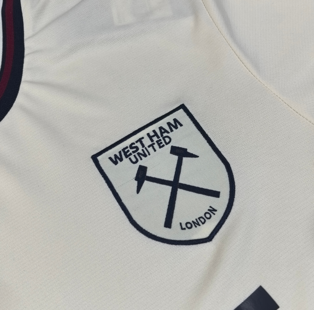 West Ham United 2025-26 - Away