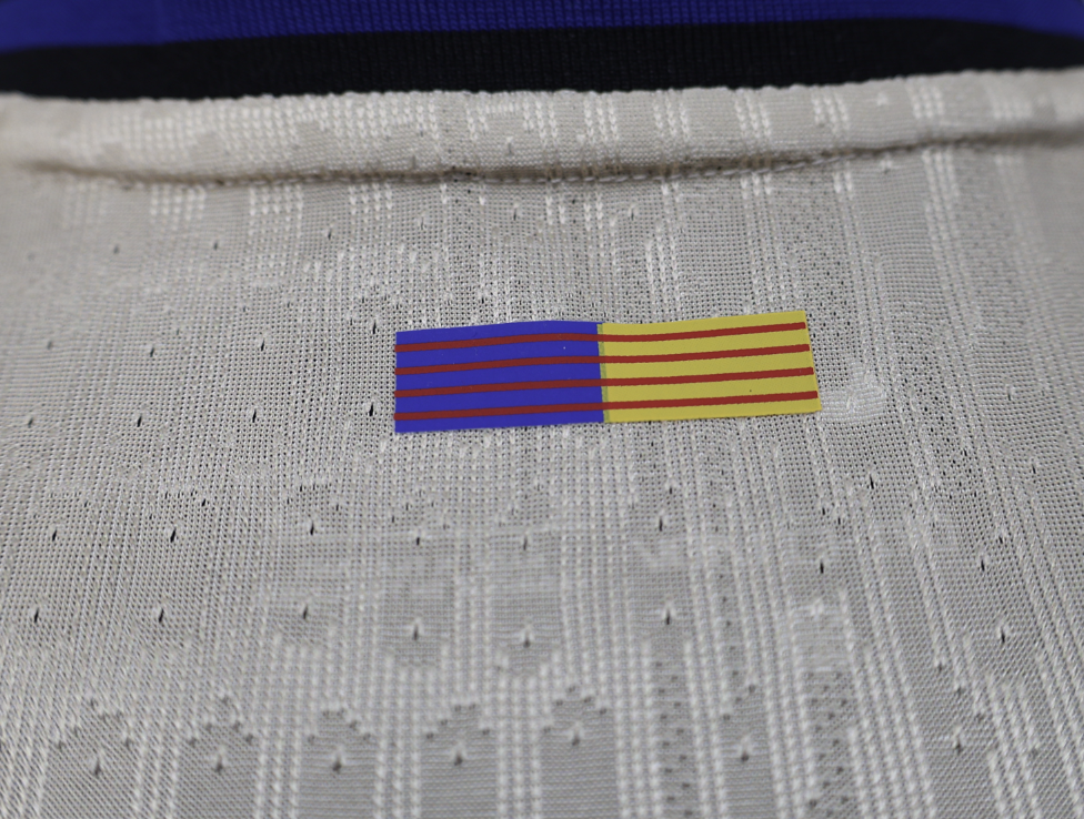FC Barcellona 2025-26 - Away