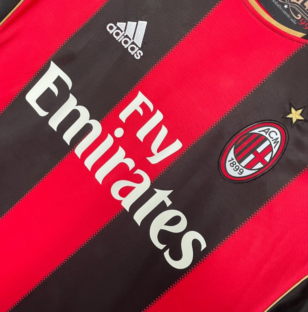 AC Milan 2010 - Home