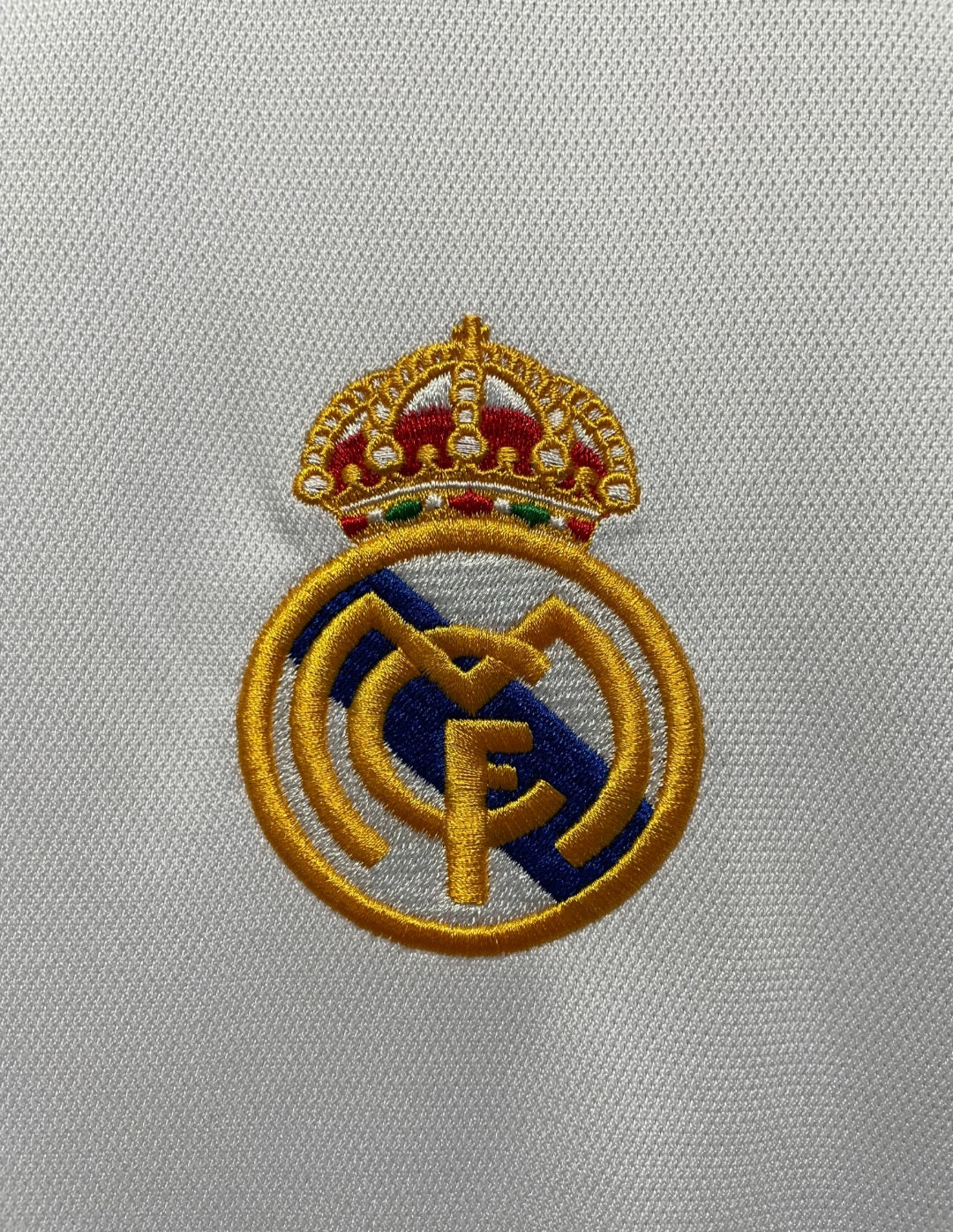 Real Madrid 2000 - Home