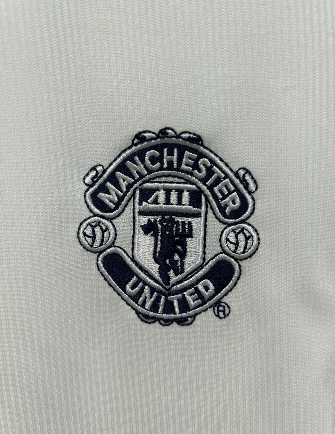 Manchester United 2000 - Away