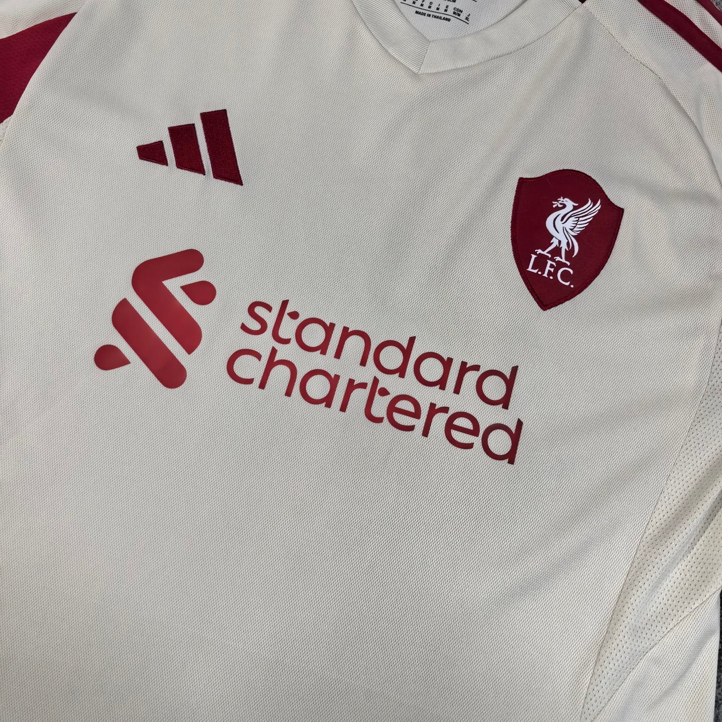 Liverpool 2025-26 - Away