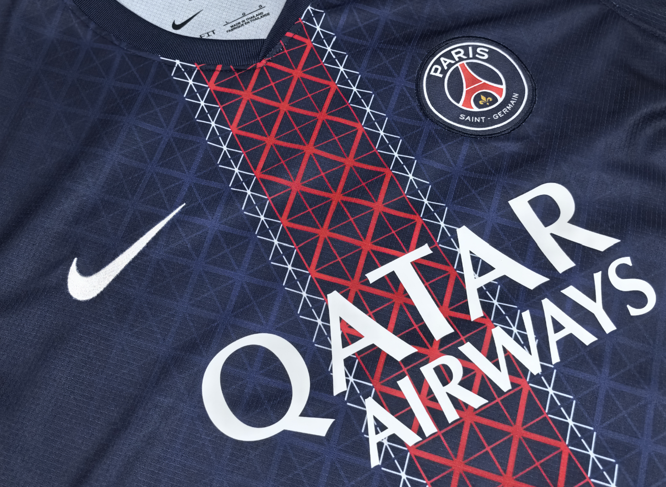 Paris Saint-Germain 2025-26 - Home