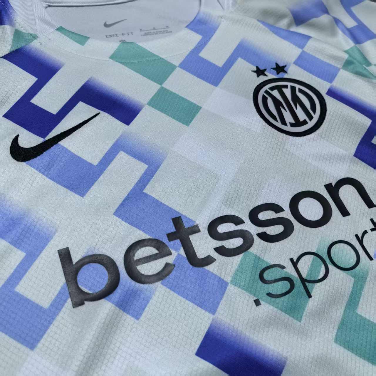 Inter 2025-26 - Away